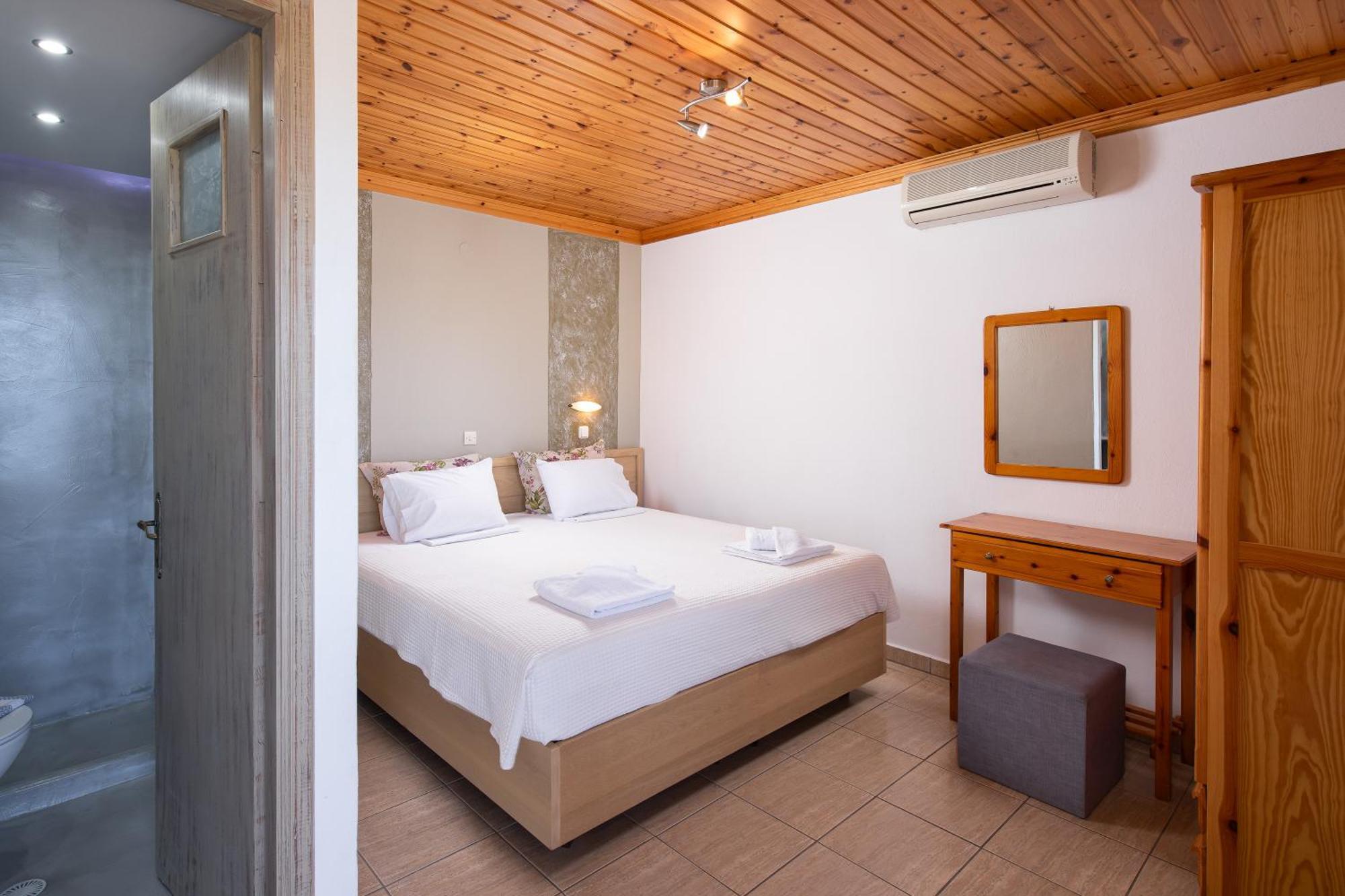 Archodissa Pansion Hotel Aliki  Exterior photo